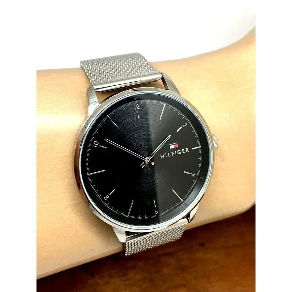 Tommy Hilfiger Men's Watch 1791842 Black Dial Quartz Silver Steel Mesh B…